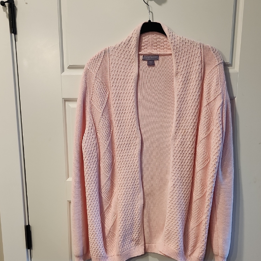 Laura Scott Soft Pink Knit Cardigan